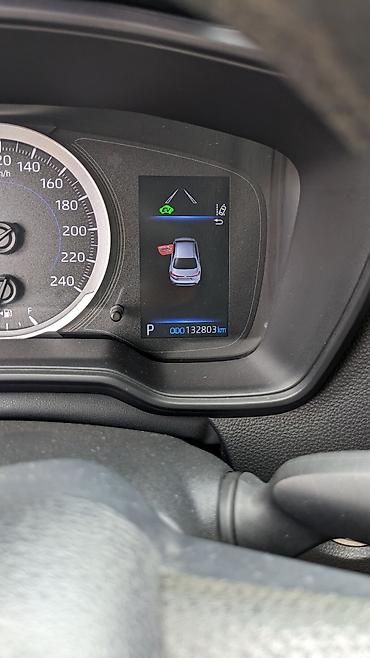 byd e6: Toyota Corolla: 2023 г., 1.8 л, Вариатор, Гибрид, Седан — 6