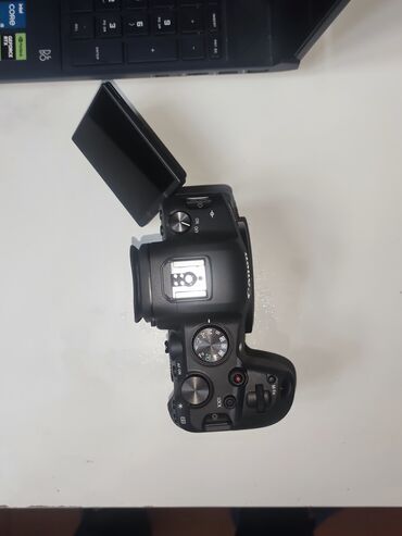 canon 1d: Canon r6 Teze alinib 3600 e almiwam indi satiram 3200 e 1 ay deyil hec