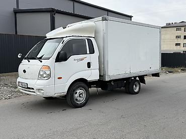 продаю kia bongo: Kia BONGO: 2010 г., 3 л, Механика, Дизель, Фургон — 2