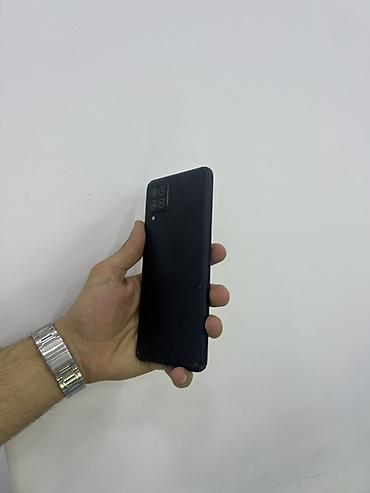 apple 5s 32gb: Samsung Galaxy A12, 64 GB, rəng - Qara, Barmaq izi — 2