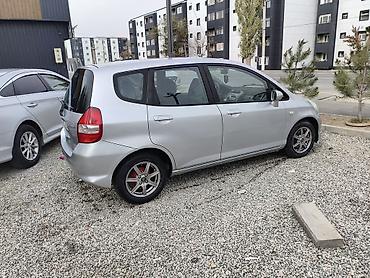 внедорожники недорогие: Honda Fit: 2006 г., 1.4 л, Механика, Бензин, Хэтчбэк — 3
