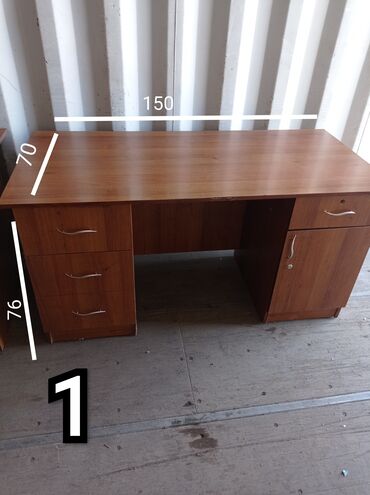 покупка мебели бу: Офисный Стол, цвет - Коричневый, Б/у
