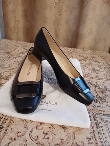 обувь puma: Туфли 36, цвет - Черный