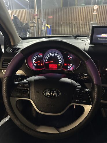 Kia: Kia Morning: 2015 г., 1 л, Бензин — 10