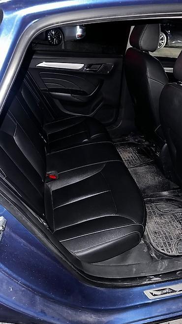 Roewe: Roewe Ei6: 2018 г., 1 л, Робот, Гибрид, Седан — 9
