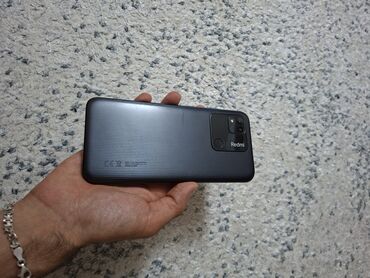 аккумуляторную телефона fly: 128gb gb
redmi 10a 
6 ram 
prablemsiz