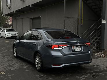 Продажа авто: Toyota Corolla: 2020 г., 1.8 л, Автомат, Гибрид, Седан — 3