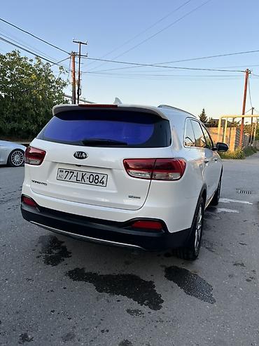 kia optima nece masindi: Kia Sorento – ağ rəngli, tam ölçülü ailəvi krossover/SUV — 3