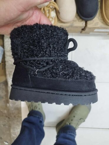 Ugg čizme: 25-36 3200 — 2