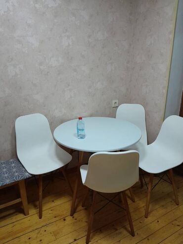 Uzunmüddətli kirayə mənzillər: Həzi aslanov metrosu,Cavanşir küçəsi,Araz marketin yanı,9 — 8