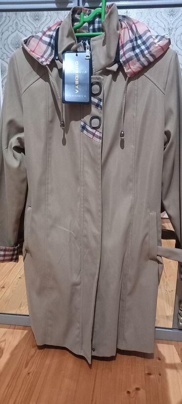 Plaşlar: ✅️TƏCİLİ SATIRAM.❗️ 30azn☑️ (aldigimnan yari qiymetine) razmer uyğun — 2