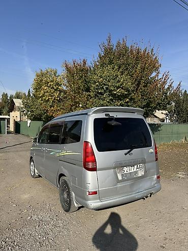 шины на карнивал: Nissan Serena: 2000 г., Минивэн — 3