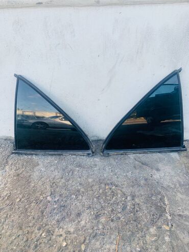 Filtrlər: Mercedes-Benz W210 (dörd fara) üçün.Plonka çəkilib ideal vəziyyətdə