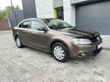 тутор: Volkswagen Jetta: 2012 г., 1.4 л, Автомат, Бензин