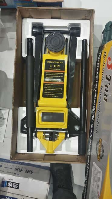 Elektrik lobziklər: Yeni Hidravlik Domkrat, Maksimum yükqaldırma: 3 t