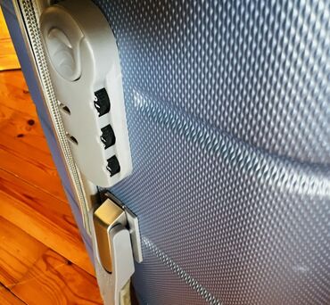 Çamadanlar: Camadan Cemi 2-defe isdifade edilib Olculeri 55/40/25 her bir derali — 8