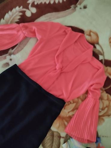 obuca bata: Elegantna kombinacija bluza + suknja - Gornji deo: moderna bluza u — 2