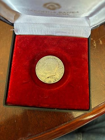 Ostali predmeti za umetnost i kolekcionarstvo: 5 francuskih srebrnih kovanica (2x 1832, 1833, 1838, 1868) 6x pola — 21