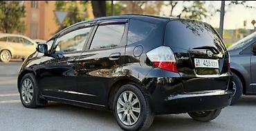 Honda: Honda Jazz: 2009 г., 1.5 л, Робот, Бензин, Хэтчбэк — 3