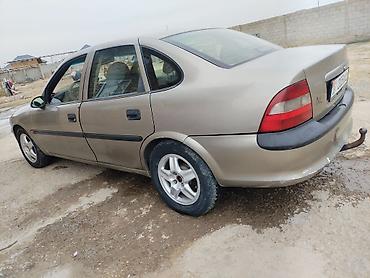 обмен дома: Opel Vectra: 1997 г., 1.8 л, Механика, Бензин, Седан — 1