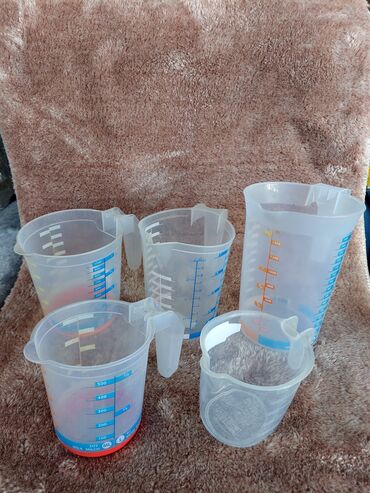 Digər qab-qacaq və mətbəx ləvazimatları: Ölçu qablari 500 ml 1 litr 2 litr 3 litr 5 litr ferqli olculerde var — 25