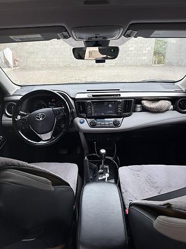 Toyota RAV4: 2018 г., Автомат, Гибрид, Кроссовер