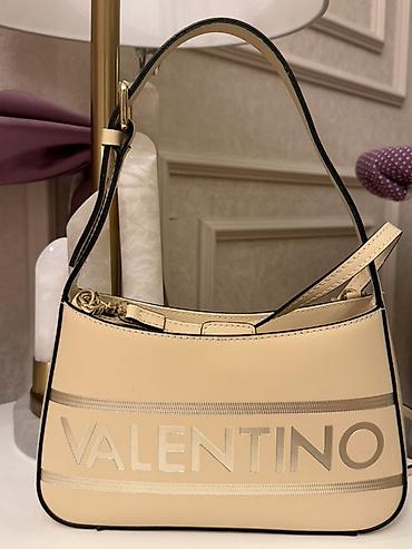 xac boyunbagi: Valentino çiyin/xaçdan asılan çanta - Rəng: krem-bej, kontrast qara — 1