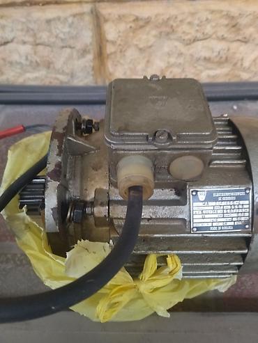 kabel kəsən: Sənaye elektrik mühərriki – IREM “Electromotorenwerk Sf. Gheorghe” — 2
