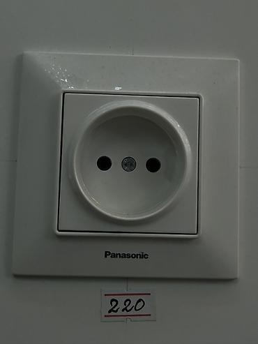 Розетка, С заземлением, Panasonic, Встроенные, 1 гнездо