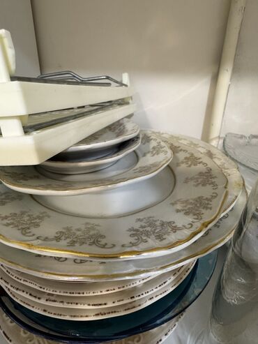 Digər dəstlər və servizlər: Şüşə qablar və boşqab dəstləri. Evdən hər şey təcili satılır ucuz - — 6