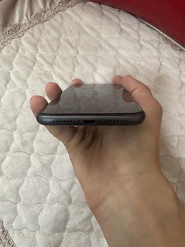 13 note pro: IPhone 11, 64 GB, Qara, Face ID — 6