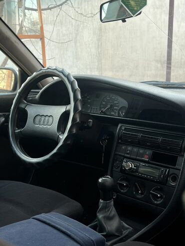 Audi: Audi 100: 1993 г., 2.6 л, Механика, Бензин, Универсал — 10