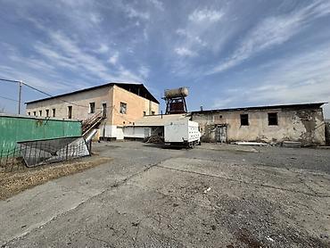 Продажа цехов, заводов, фабрик: Продаётся земельный участок 37 соток с капитальными строениями — — 29