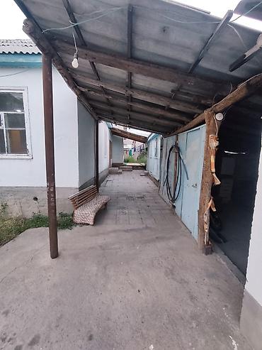 нижняя аларча: 5 комнат, 400 м², 4 соток, Чолпон-Ата, Собственник — 4