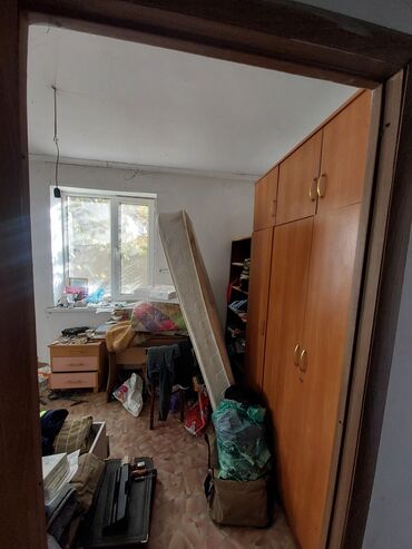 Продажа домов: Дом, 110 м², 3 комнаты, Риэлтор, Старый ремонт at lalafo.kg — 11 Продажа домов: Дом, 110 м², 3 комнаты, Риэлтор, Старый ремонт — 11