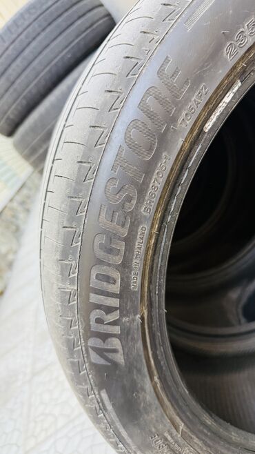 Шины: Шины 235 / 45 / R 18, Лето, Новый, Комплект, Легковые, Таиланд, Bridgestone