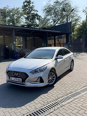 ford fiesta se 2018: Hyundai Sonata: 2018 г., Газ, Седан — 4