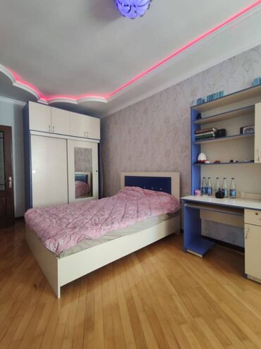 Uzunmüddətli kirayə mənzillər: Xətai metrosunun yaxınlığında Babək plazaya yaxın 21 mertebeli binanın — 12