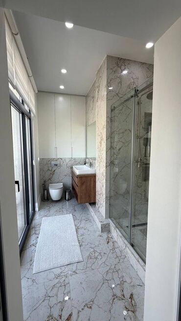офис в бизнес центре: 2 комнаты, 92 м², Элитка, 7 этаж, Дизайнерский ремонт