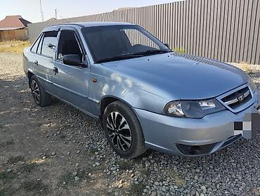 Daewoo Nexia: 2011 г., 1.5 л, Механика, Бензин, Седан