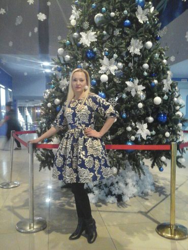 дед мороз и снегурочка in Кыргызстан | ОРГАНИЗАЦИЯ МЕРОПРИЯТИЙ: Нарядное платье на прокат на новый год размер 42 44 46 цена проката