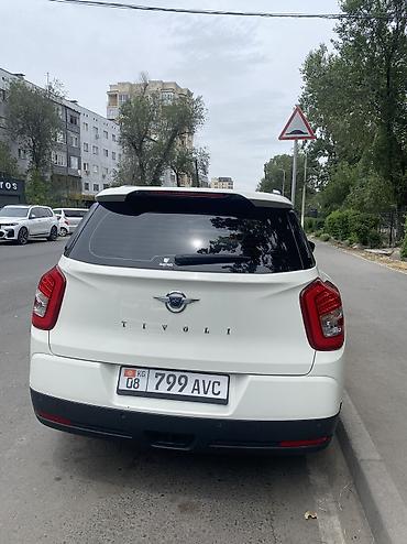 саненг тиволи: Ssangyong Tivoli: 2019 г., 1.6 л, Автомат, Дизель, Кроссовер — 4