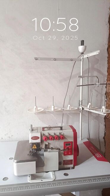 Оверлочные машинки: 5-нитка, В наличии, Самовывоз