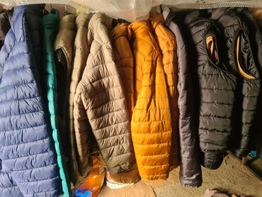 Ostalo: Muške i ženske lagane puffer jakne - Model: kratke, prošivene puffer — 3