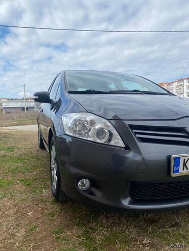 Toyota: Toyota Auris: 1.3 l. | 2010 έ. Χάτσμπακ — 8