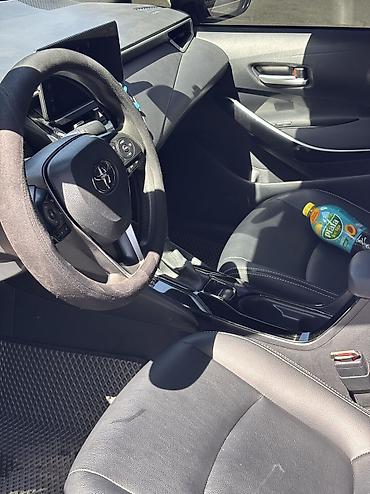 Toyota: Toyota Corolla: 2021 г., 1.8 л, Вариатор, Гибрид, Седан — 8