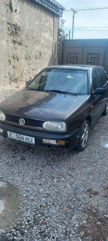 машины гольф: Volkswagen Golf: 1993 г., 1.8 л, Механика, Бензин, Хэтчбэк