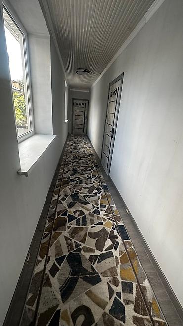 Посуточная аренда комнат: 500 м² — 15