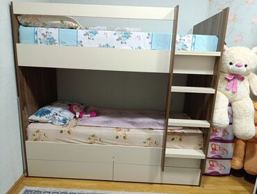 İkimərtəbəli uşaq çarpayıları: Oğlan və qız üçün, İşlənmiş, Çarpayı, Matras ilə, Siyirməli, MDF