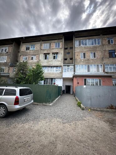 квартиры продажа в бишкеке: 3 комнаты, 70 м², Индивидуалка, 1 этаж, Косметический ремонт